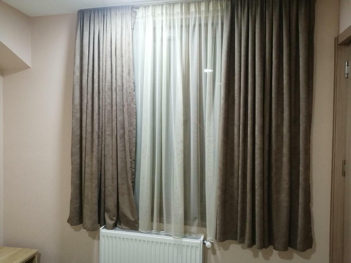 Family apartament Apartment Tbilisi Bagian luar foto